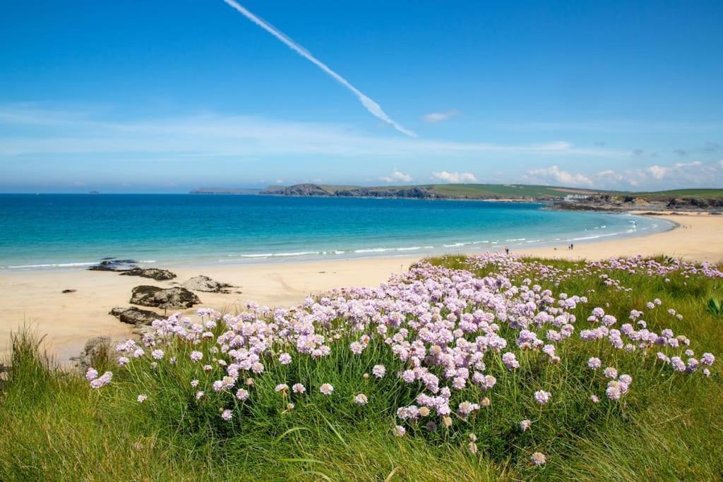 Trethvor House Ensuite Double Room With Free Parking In Quiet Residential Area Padstow Exterior foto