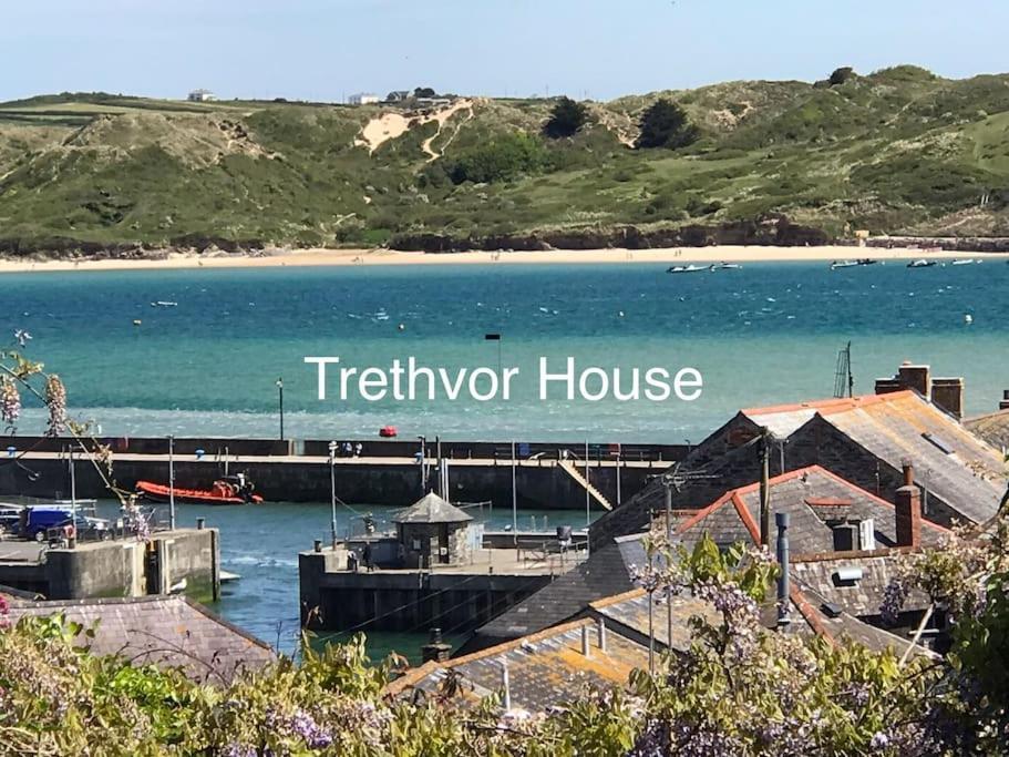 Trethvor House Ensuite Double Room With Free Parking In Quiet Residential Area Padstow Exterior foto